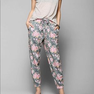 Urban Outfitters Floral sweatpants